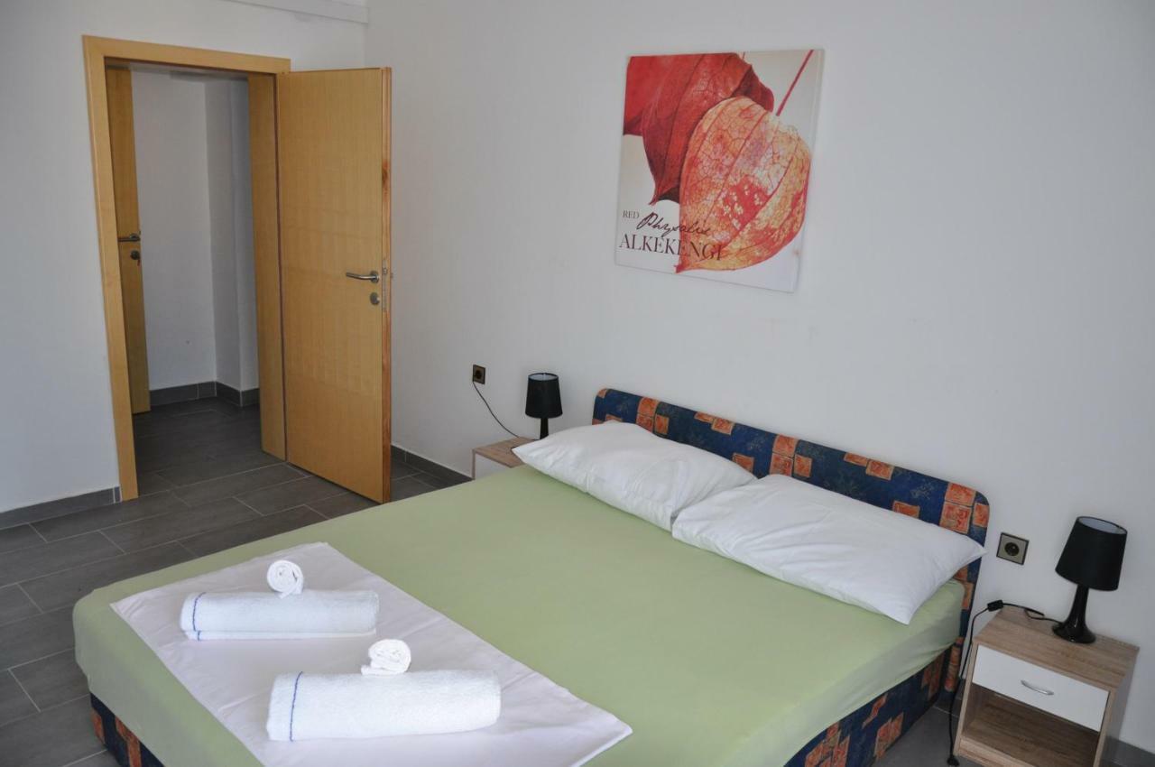 Batinic Apartmani Omiš Exteriér fotografie
