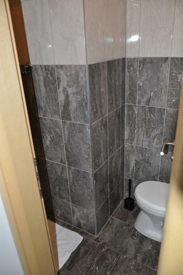 Batinic Apartmani Omiš Exteriér fotografie